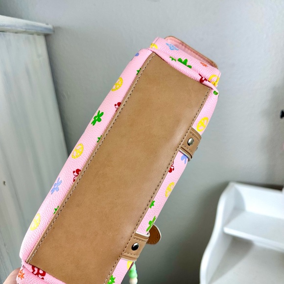 Mini Y2K Mudd Handbag 🌸 - Picture 5 of 15